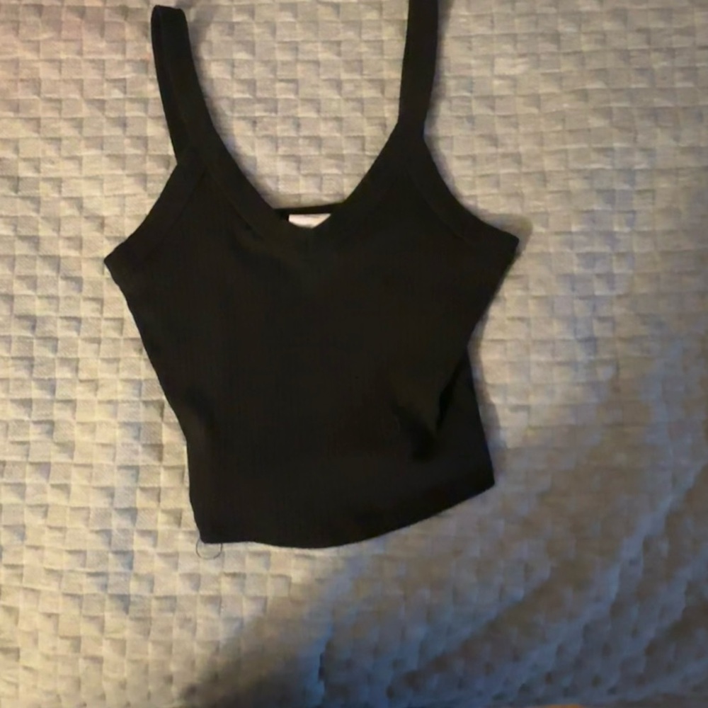 Black Sleeveless Women's Top